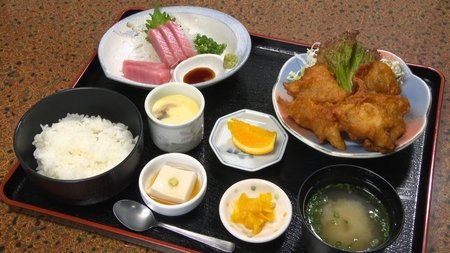 池田屋の唐揚げ定食