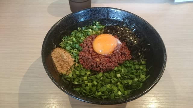 池めんのまぜそば