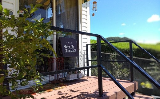モリスコーヒーの入口