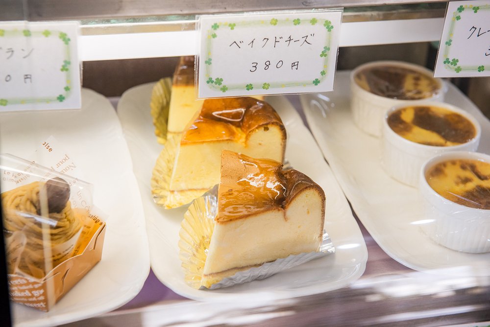 T&Tのベイクドチーズケーキ